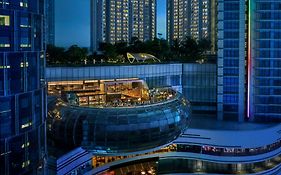 Four Points By Sheraton Surabaya, Pakuwon Indah Hotel 4*